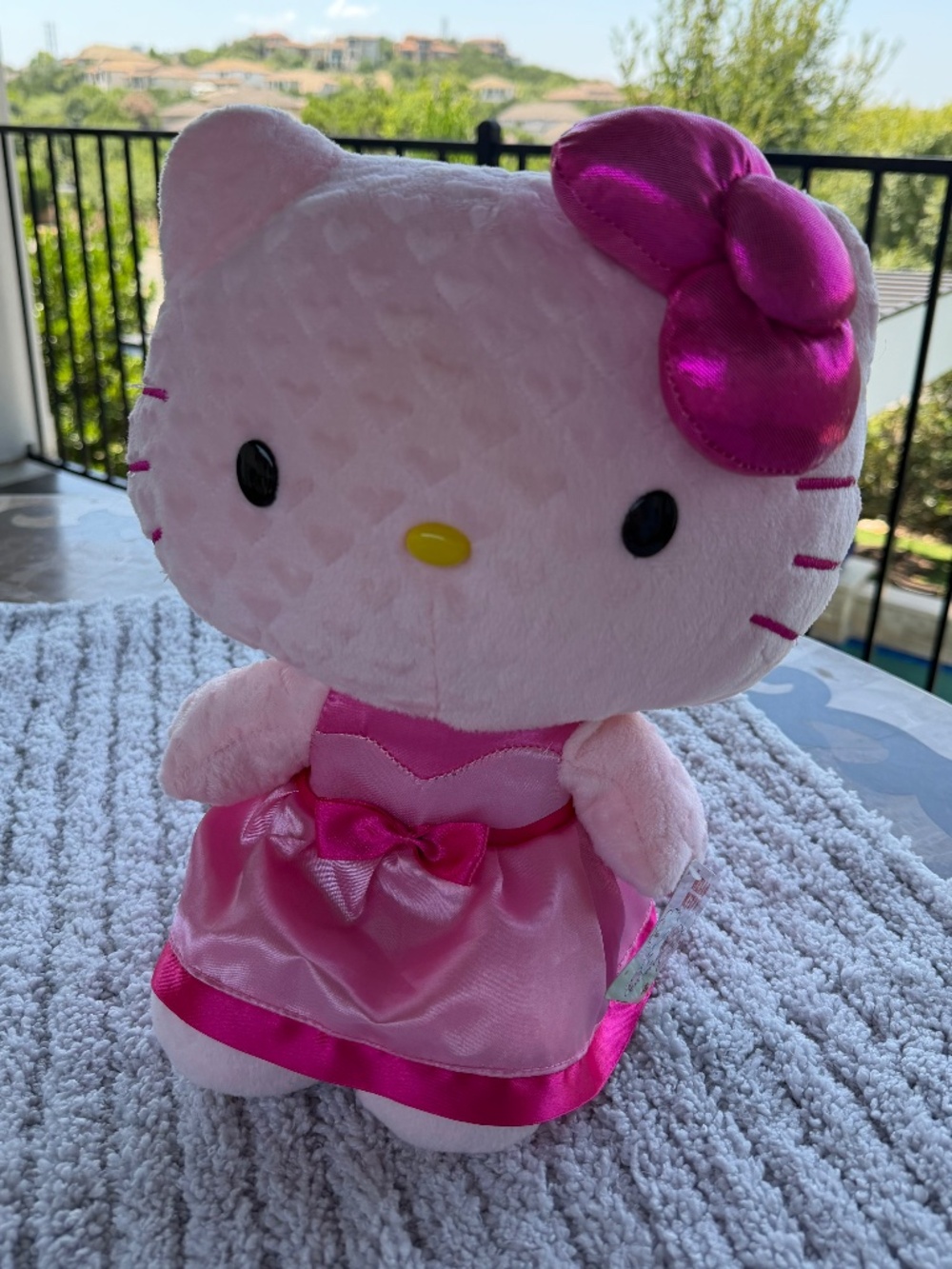 Large Hello Kitty